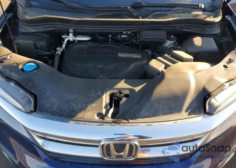 2020 Honda Pilot Touring from USA, damaged, VIN 5FNYF6H9XLB044410